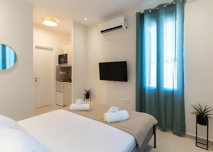 Sea & Salt Boutique 3 Finikúnda